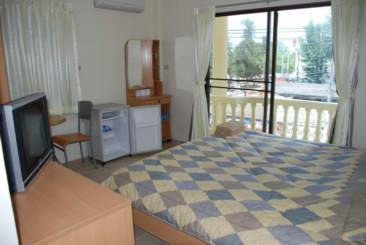 Tk Guesthouse Cha-Am Exterior photo